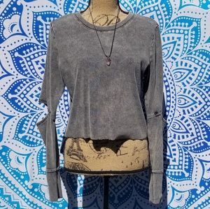H&M Distressed Long Sleeve Crop Top